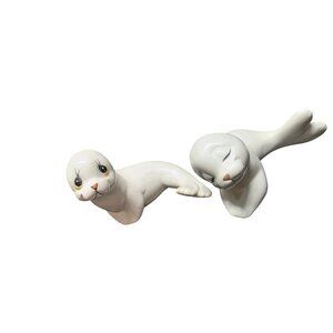 Vintage Oxford Mother & Baby White Seal Ceramic Figurines